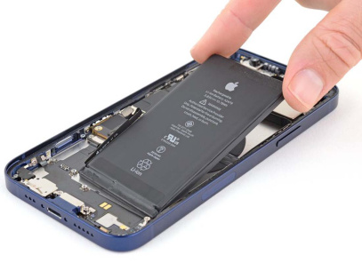 Замена аккумулятора iPhone 12