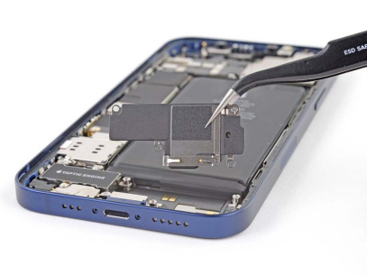 Замена нижнего динамика iPhone 12