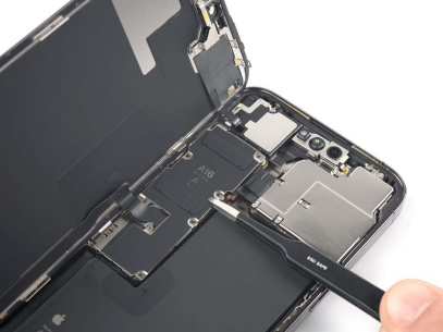 Замена шлейфа кнопок громкости и включения iPhone 14 Pro Max