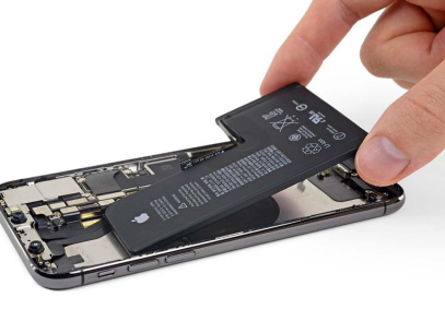 Замена аккумулятора iPhone Xs Max